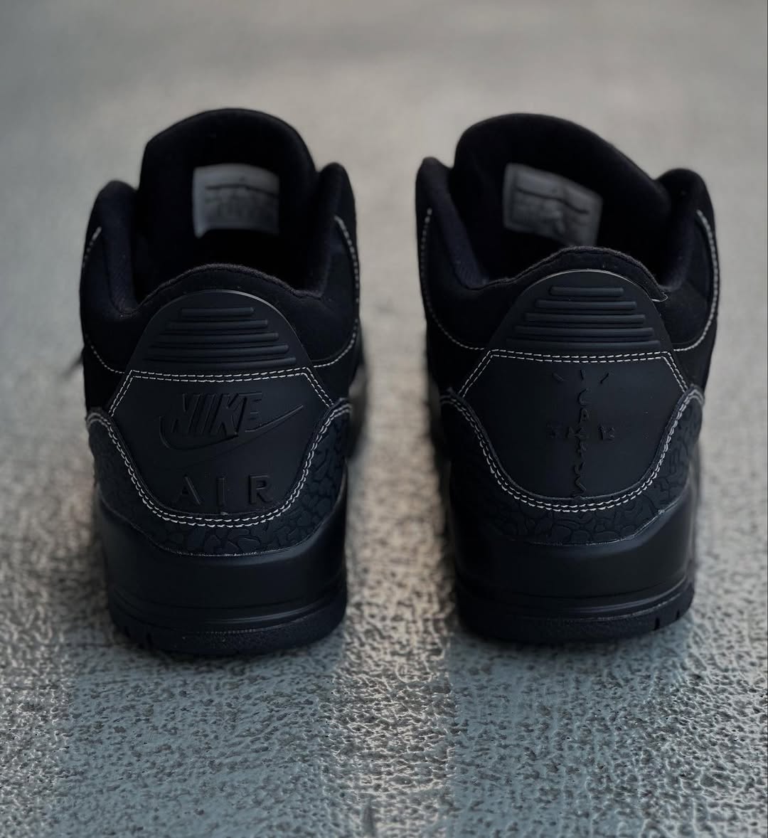 Air Jordan 3 Black x