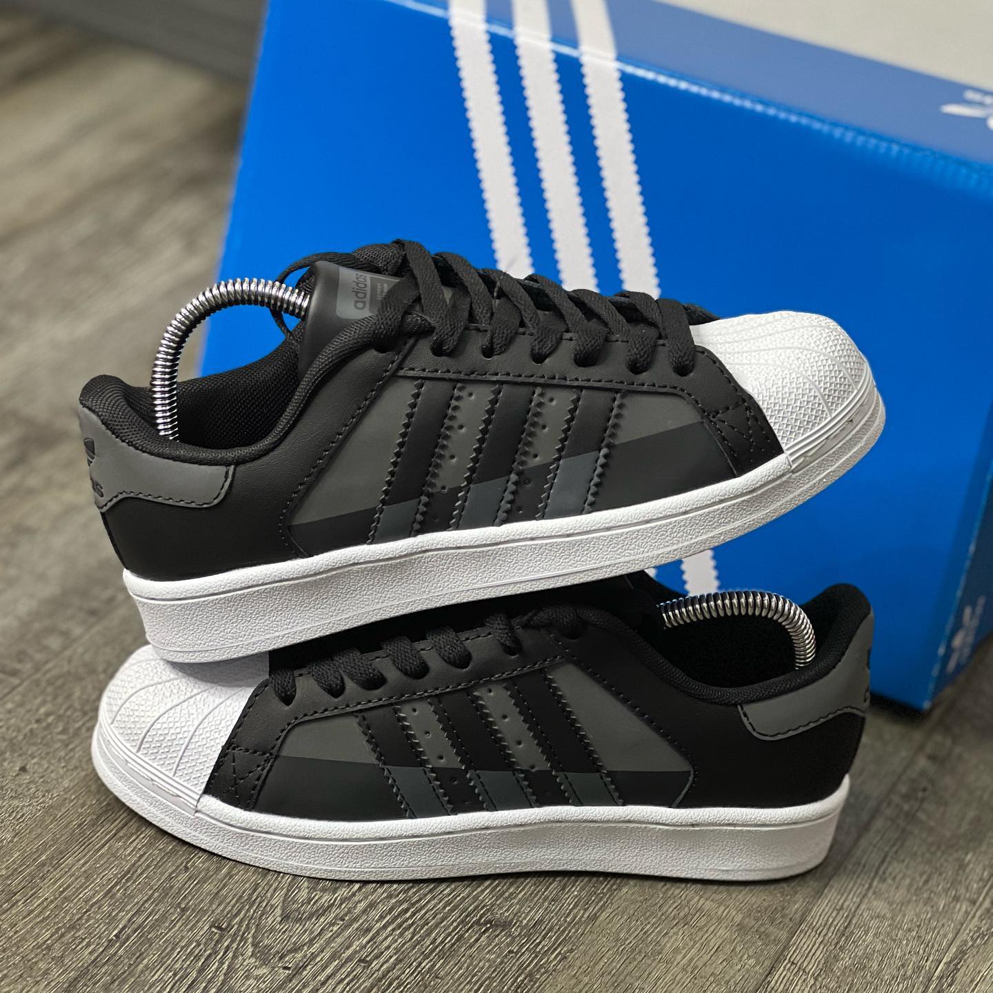 adidas superstar "reflectiva"