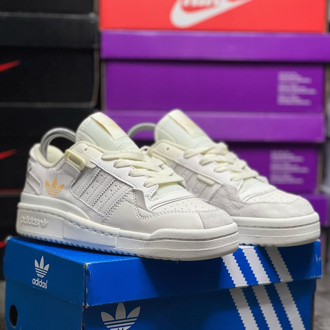 adidas forum low