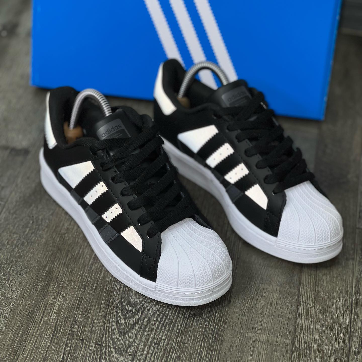 adidas superstar "reflectiva"