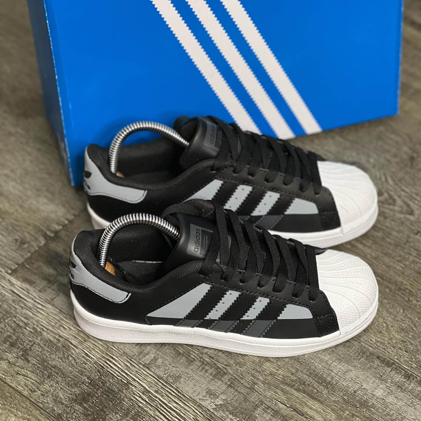 adidas superstar "reflectiva"