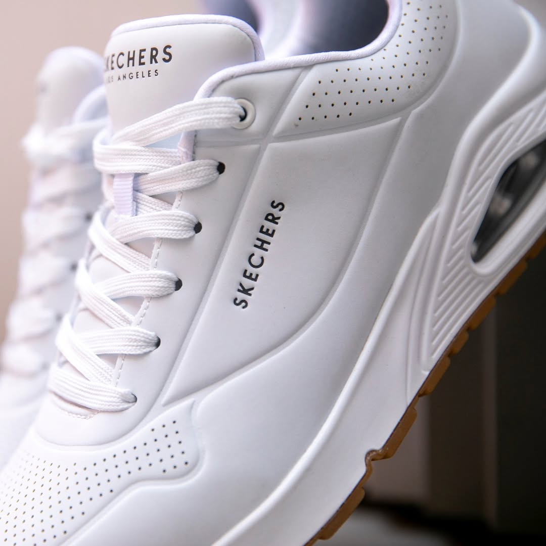 Skechers
