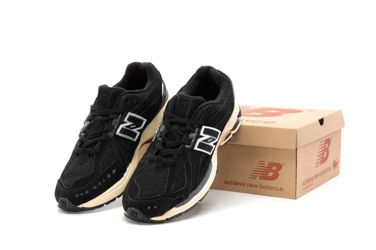 New Balance 1906R