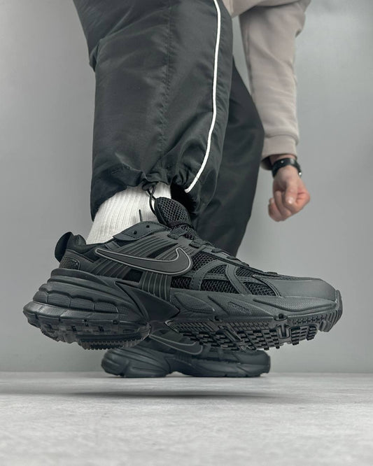 Nike V2K