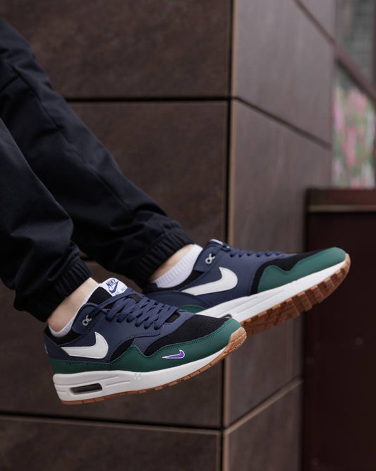 Nike Airmax 1 Obsidian