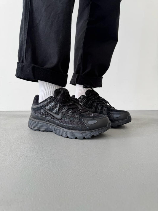Nike Vomero 5