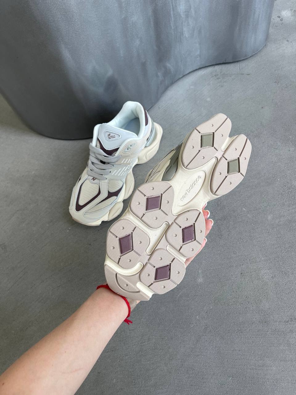 New Balance 9060
