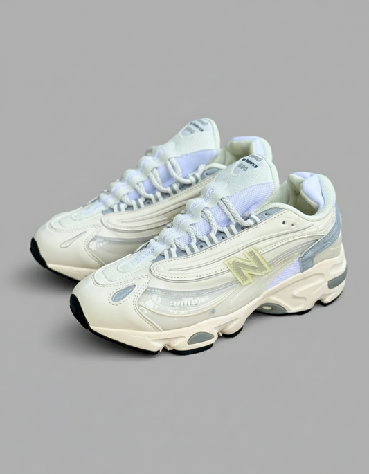 New Balance 1000