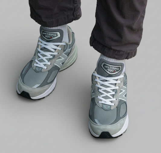 New Balance 990