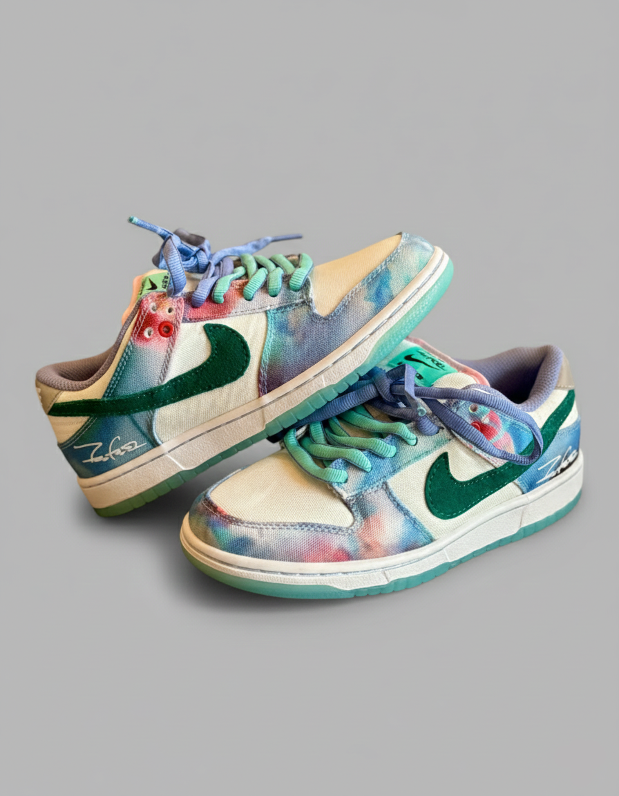 Nike SB Dunk Low Futura
