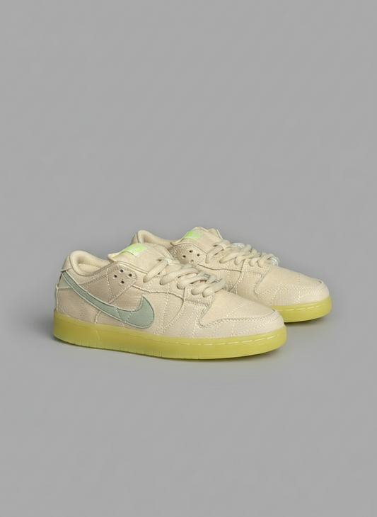 Nike Dunk Low SB Mummy