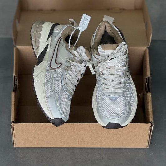 Nike V2K Run