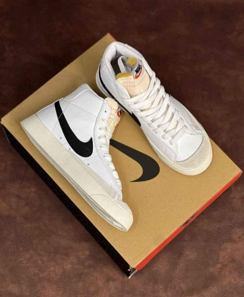 Nike Blazer Mid