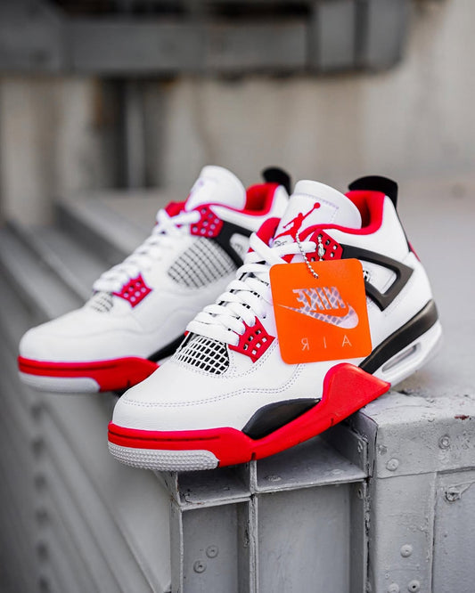 Air Jordan 4