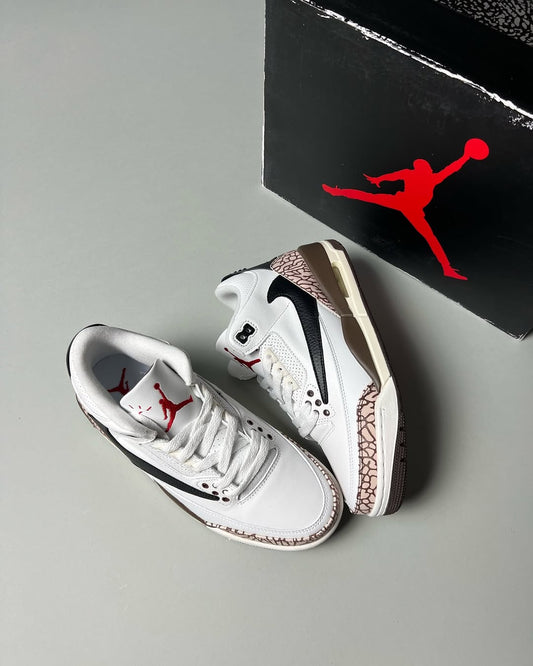 Air Jordan 3  x Travis Scott