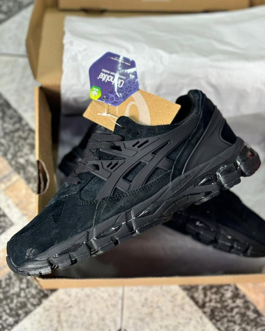 ASICS Gel-Kayano Train