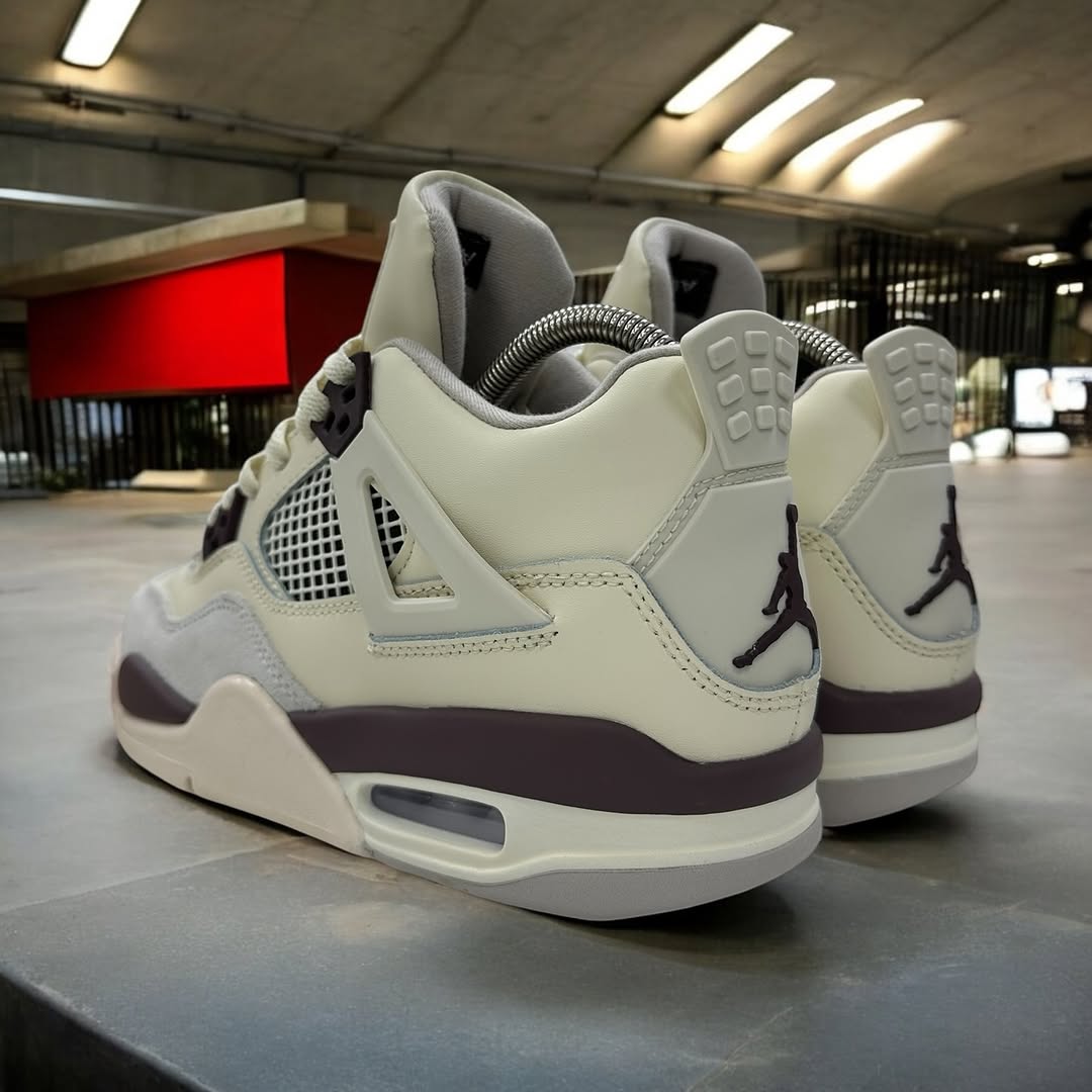Air Jordan 4