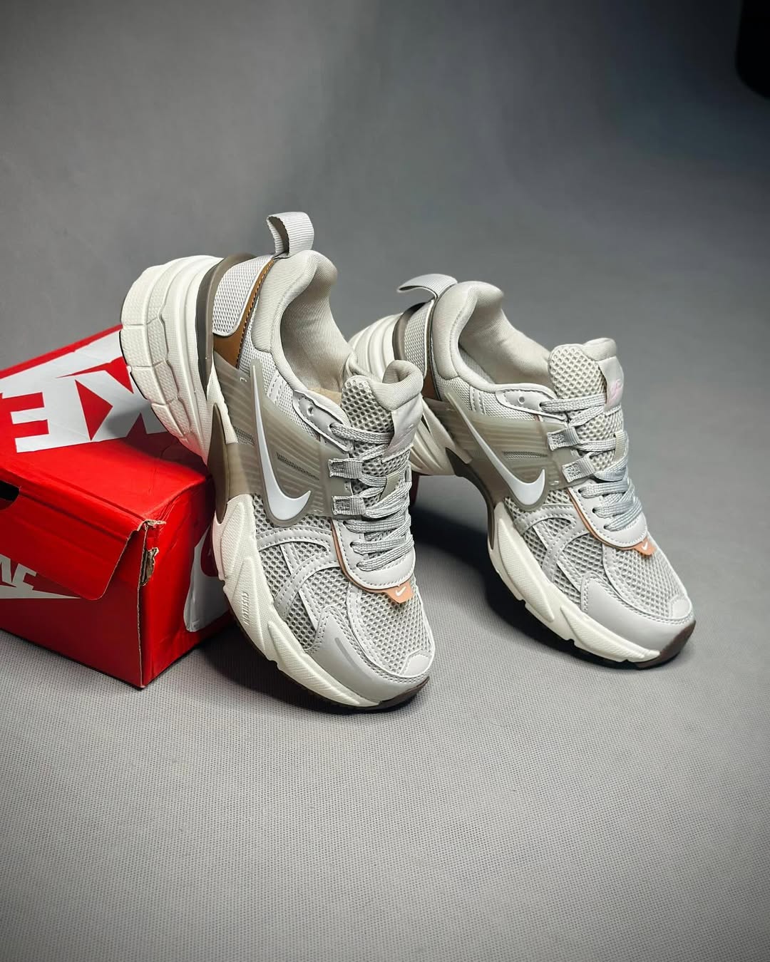 Nike V2K Run