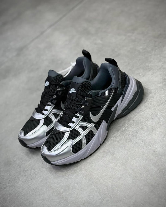 Nike V2K Run