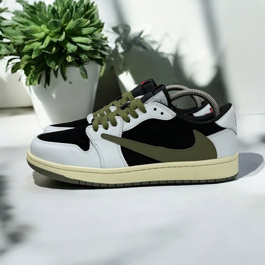 Air Jordan 1 Low (Travis Scott)