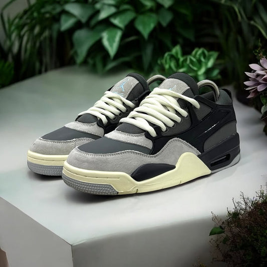 Air Jordan 4 RM