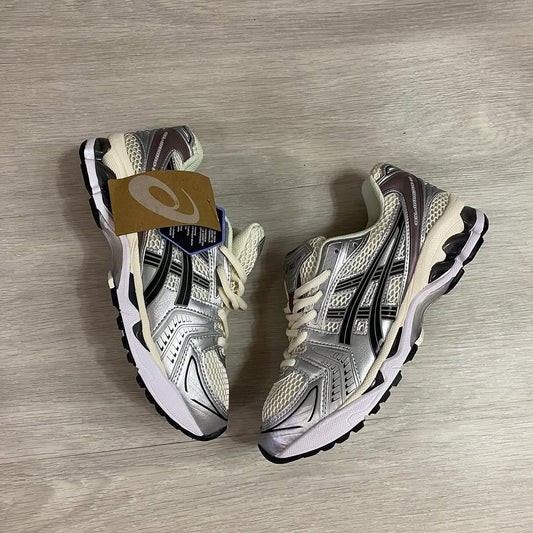 ASICS Gel-Kayano 14