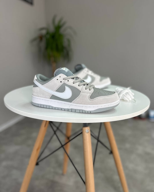 Nike Sb Dunk Low Pro