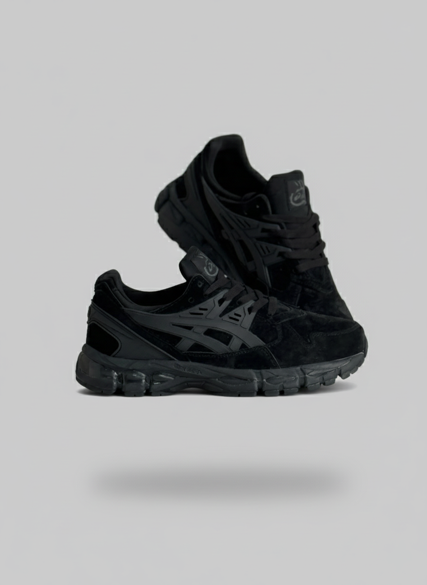 ASICS Gel-Kayano Train